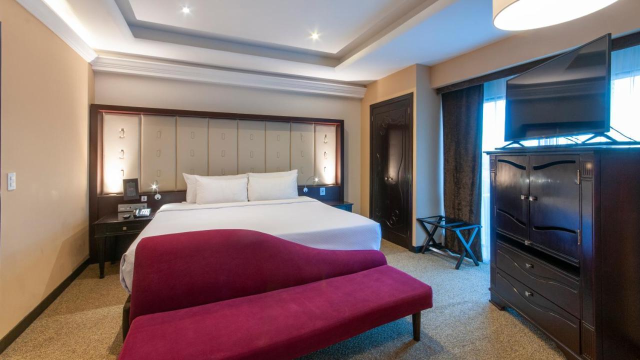 墨西哥城wtc贝莱尔独特酒店-温德姆商标精选 外观 照片 A bedroom at the hotel
